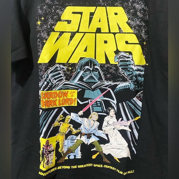 Star Wars Shadow Of A Dark Lord Graphic Tee - NWT - Picture 5 of 7